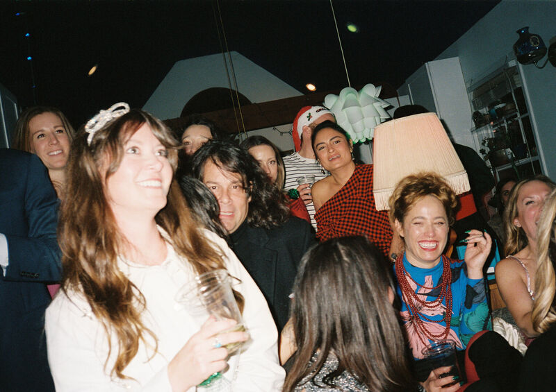 Candid, photograph 3 of 4