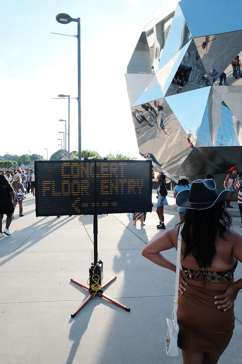 Beyonce Cowboy Carter at Mercedes Benz Stadium, photograph 30 of 42