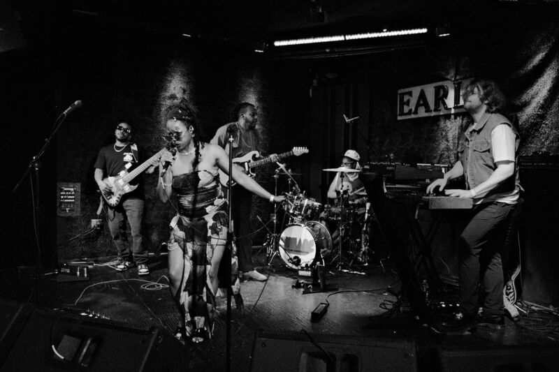 Sinkane at The Earl - East Atlanta, photograph 5 of 31