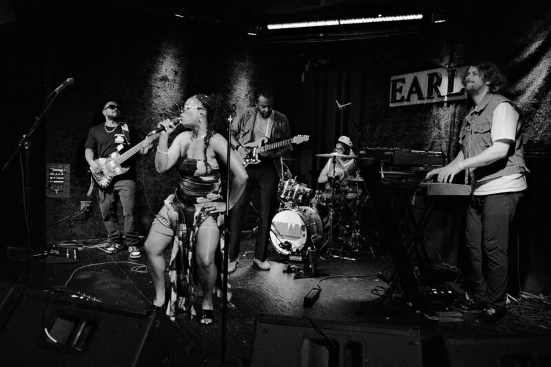 Sinkane at The Earl - East Atlanta, photograph 6 of 31