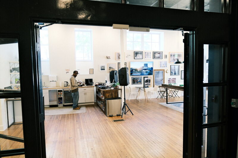 Slow Mornings at Terminus Hub, photograph 23 of 31