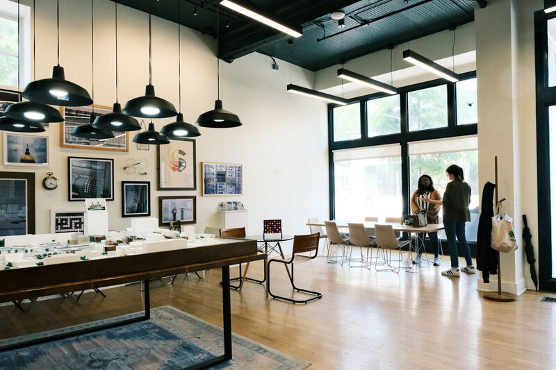 Slow Mornings at Terminus Hub, photograph 27 of 31